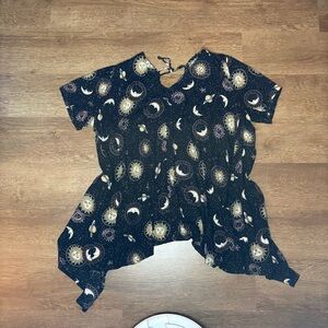 Motel Black Celestial Print Babydoll Top with Tie Back size XL